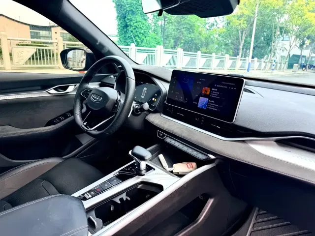 Geely Xingrui — Фото автомобиля 16