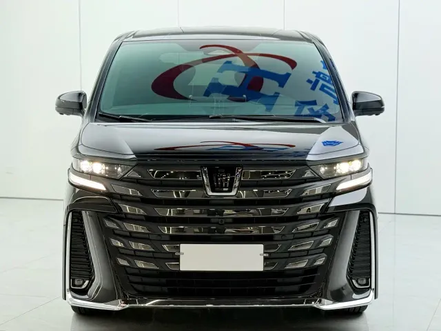 Toyota Vellfire — Фото автомобиля 3