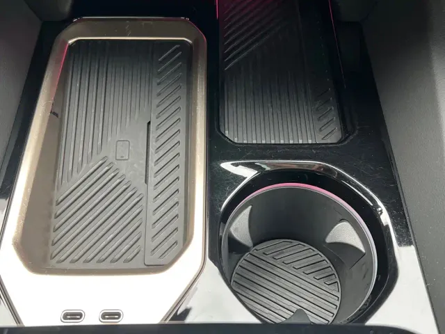 BMW 5 Series — Фото автомобиля 13
