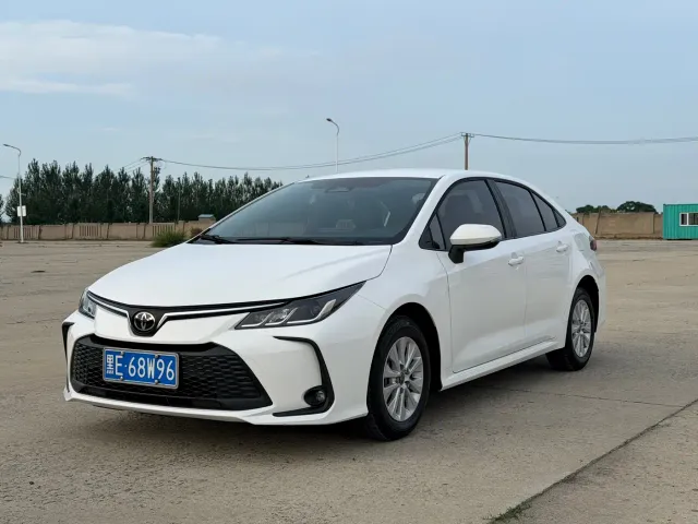 Фотография автомобиля — Toyota Corolla