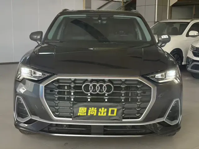 Audi Q3 — Фото автомобиля 2
