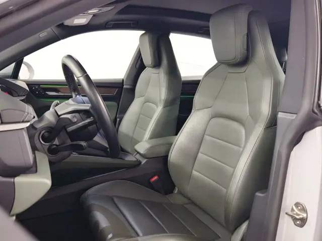 Porsche Macan EV — Фото автомобиля 10