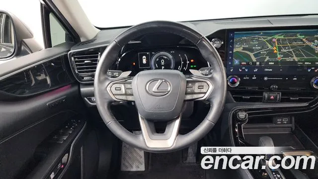 Lexus NX — Фото автомобиля 13