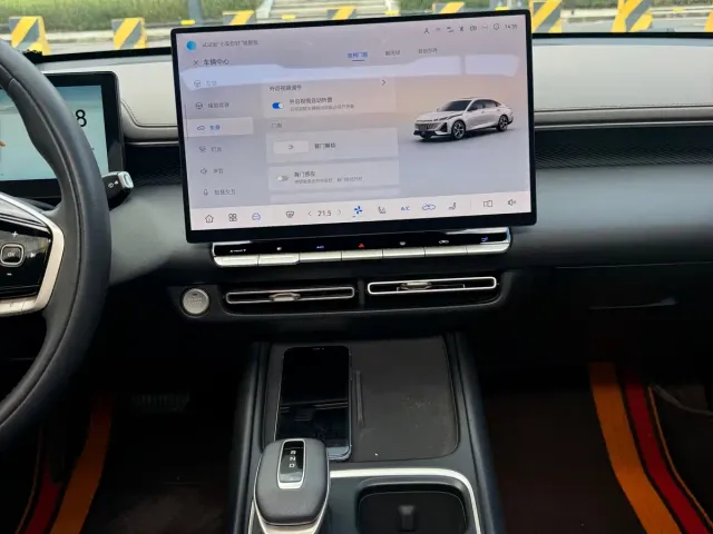 Changan Eado — Фото автомобиля 11