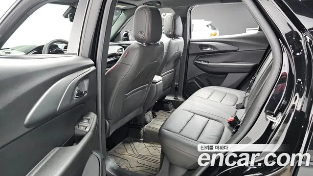 ChevroletGMDaewoo Trailblazer Trailblazer 1.3 турбо 4WD — Фото автомобиля 11
