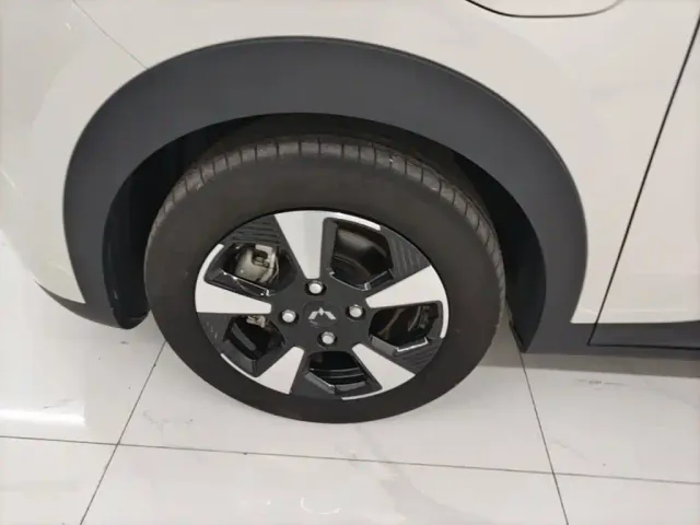 Wuling Binguo PLUS — Фото автомобиля 22