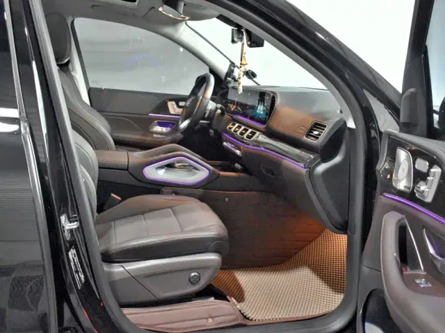 Mercedes-Benz GLS-Class — Фото автомобиля 8