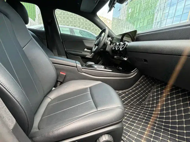 Mercedes-Benz A-Class — Фото автомобиля 10