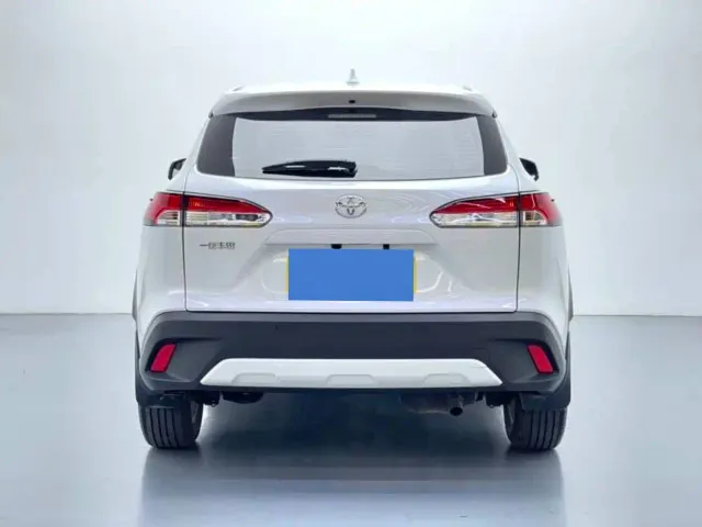 Toyota Corolla Cross — Фото автомобиля 5
