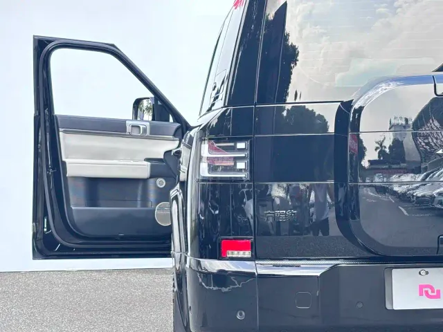 BYD FangChengBao Titanium 7 — Фото автомобиля 8