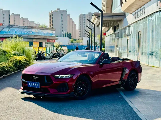 Фотография автомобиля — Ford Mustang