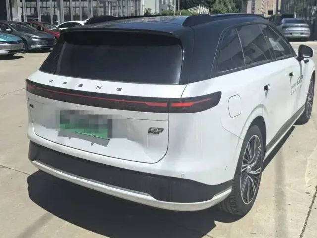 Xpeng G9 — Фото автомобиля 5
