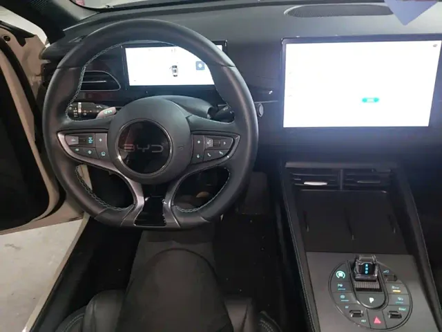 BYD Seal 06 — Фото автомобиля 9