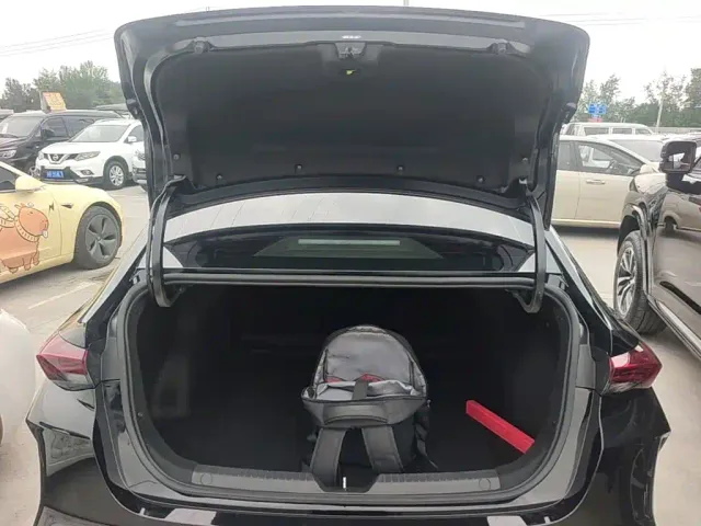 GAC Trumpchi Emkoo — Фото автомобиля 18