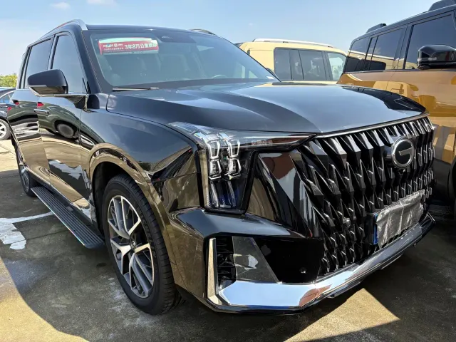 GAC Trumpchi GS8 — Фото автомобиля 2
