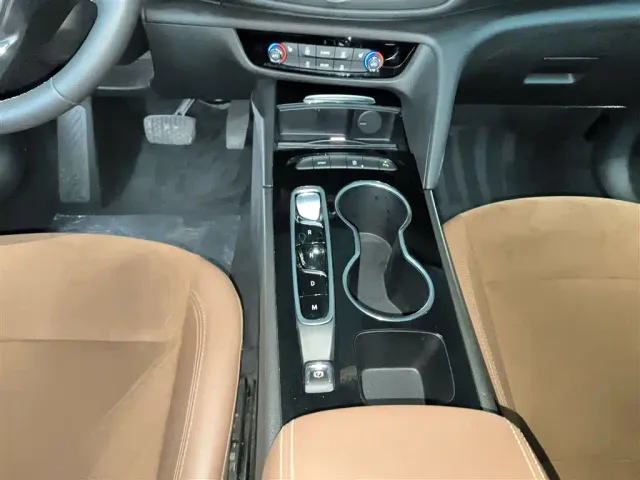 Buick Regal — Фото автомобиля 12
