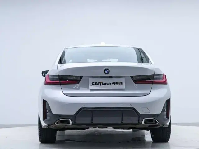 BMW 3 Series — Фото автомобиля 5