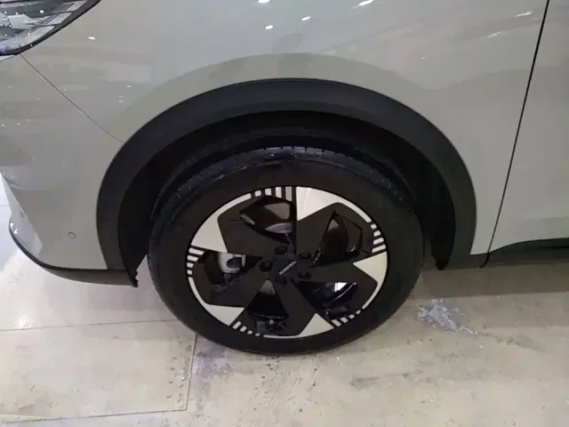 Haval Xiaolong MAX — Фото автомобиля 22