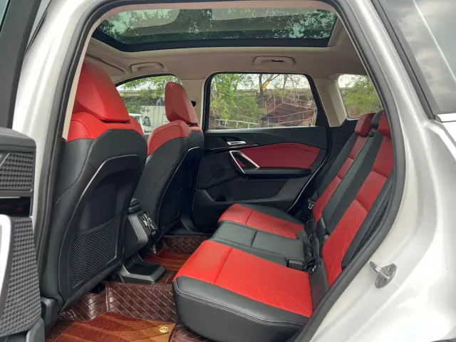 BMW X1 — Фото автомобиля 9