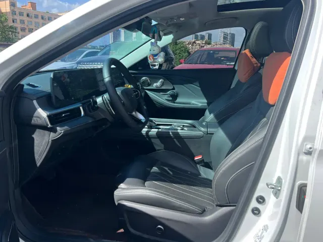 Chery Arrizo 8 — Фото автомобиля 7