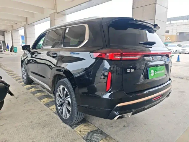 Exeed VX — Фото автомобиля 4