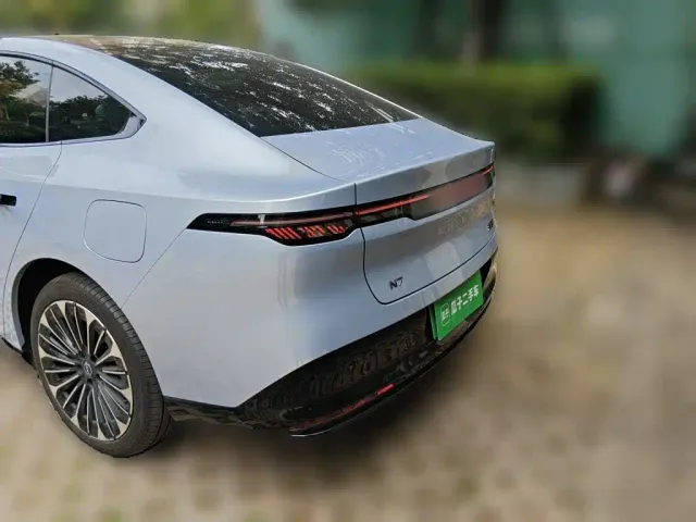 Nissan N7 — Фото автомобиля 3