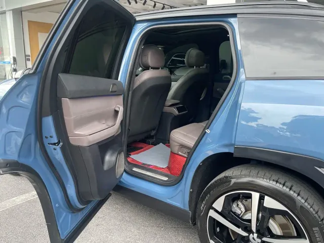 Nio ES7 — Фото автомобиля 20