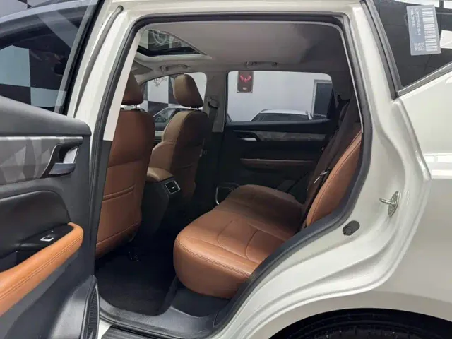 Geely Vision X6 — Фото автомобиля 8