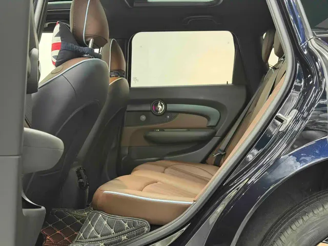 MINI Clubman — Фото автомобиля 9