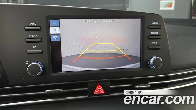 Hyundai AVANTE Avante (CN7) — Фото автомобиля 16
