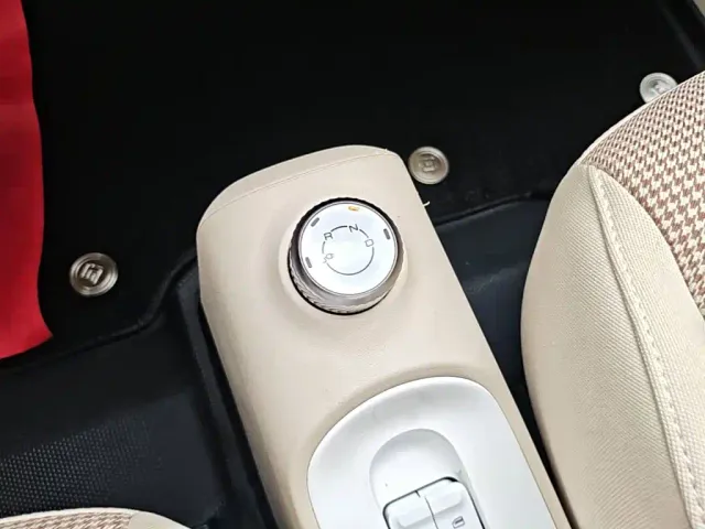 Wuling Hongguang Mini EV — Фото автомобиля 13