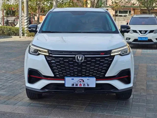Changan CS55 Plus — Фото автомобиля 2
