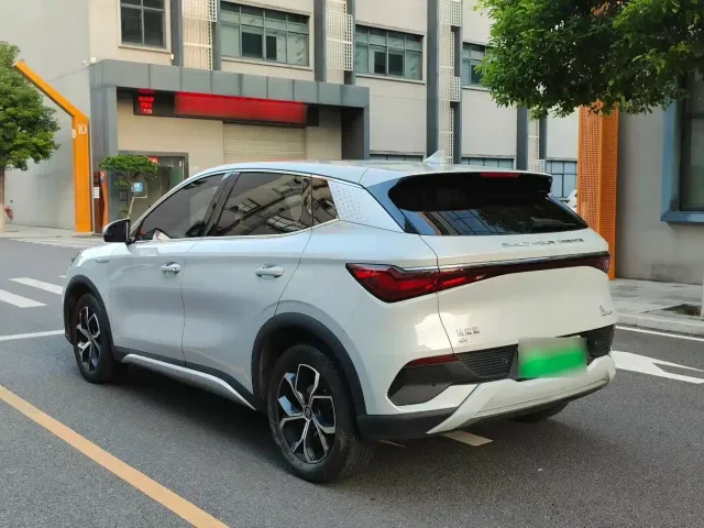 BYD Yuan PLUS — Фото автомобиля 6