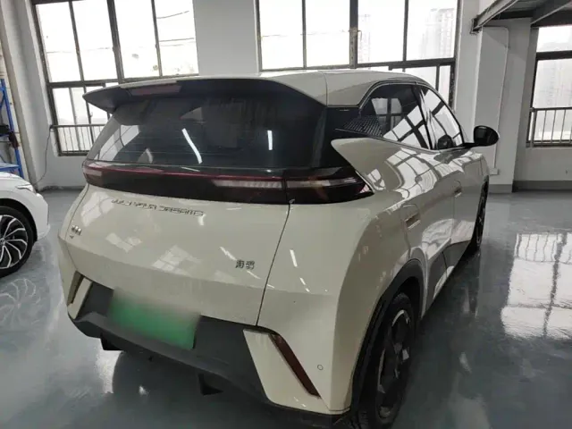 BYD Seagull — Фото автомобиля 6