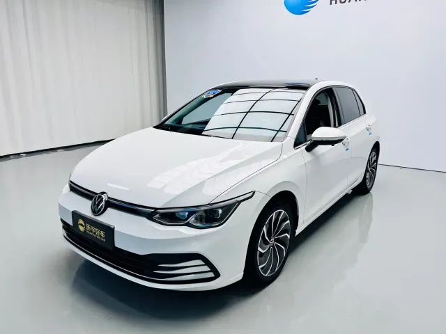 Фотография автомобиля — Volkswagen Golf