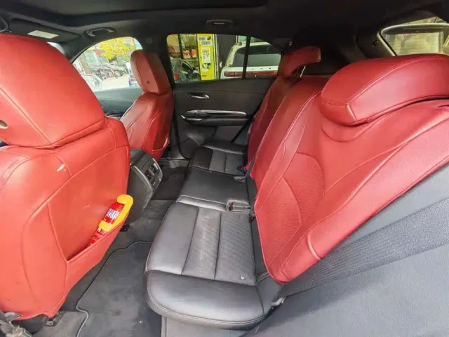 Cadillac XT4 — Фото автомобиля 6