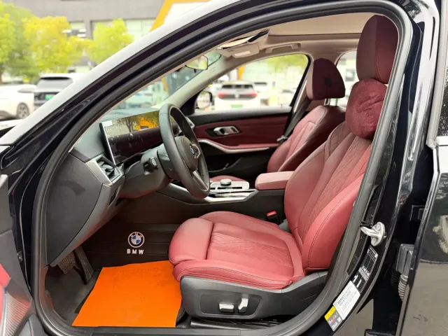 BMW BMW i3 2022 eDrive 35 L — Фото автомобиля 4