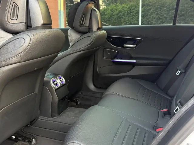 Mercedes-Benz C-Class — Фото автомобиля 11