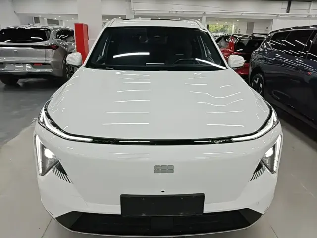 Geely Galaxy L7 — Фото автомобиля 2