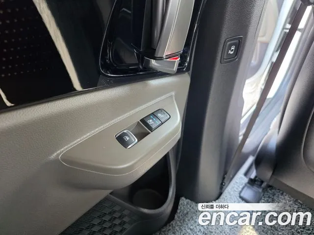 Kia Carnival 4th Gen — Фото автомобиля 15