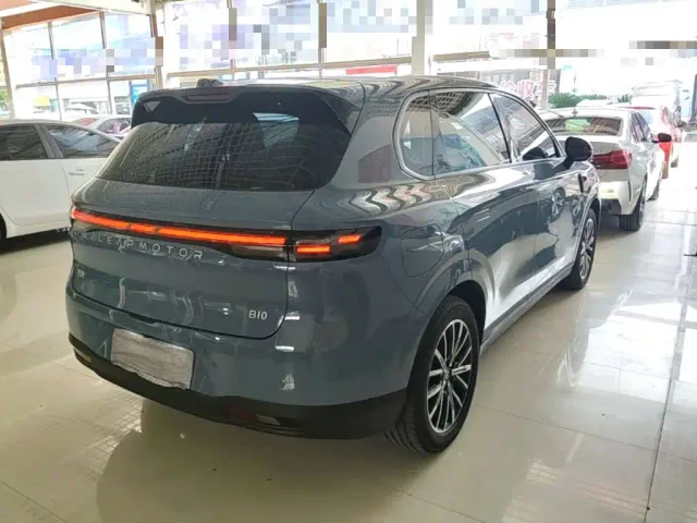 Leapmotor Leapmotor B10 2025 510 LiDAR Edition — Фото автомобиля 6