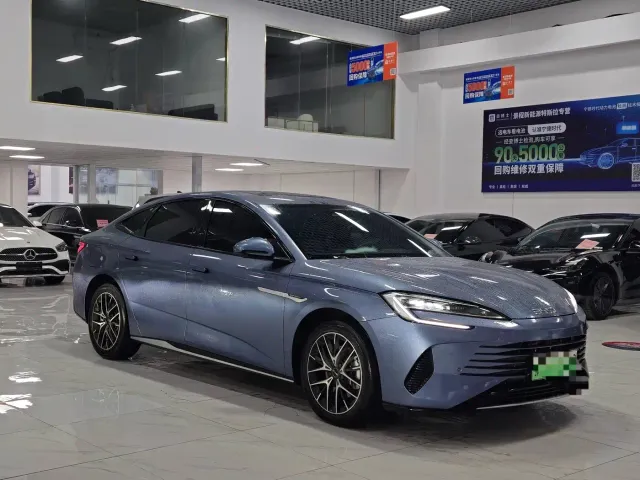 BYD Seal 07 DM-i — Фото автомобиля 3