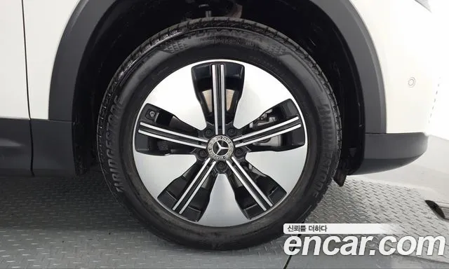 Mercedes-Benz EQB X243 — Фото автомобиля 6