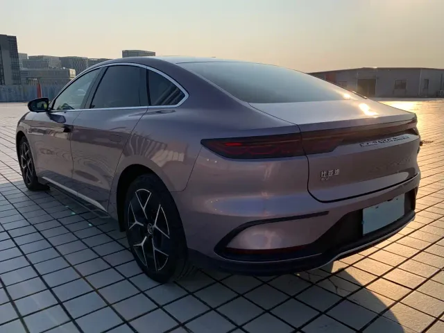 BYD Han — Фото автомобиля 4