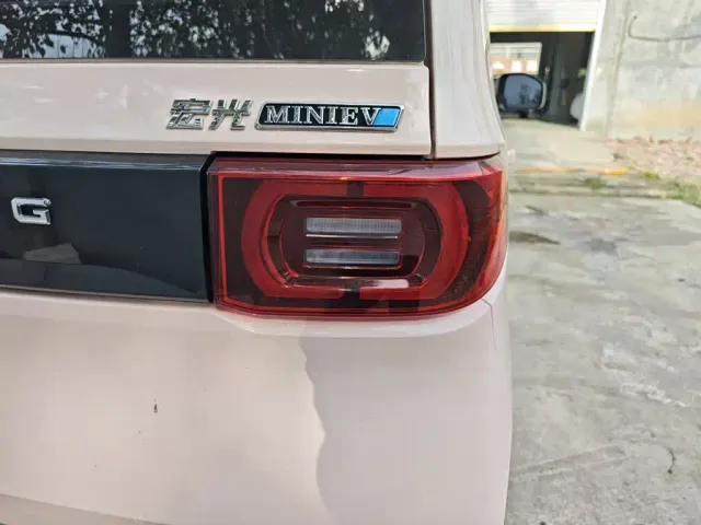 Wuling Hongguang Mini EV — Фото автомобиля 7