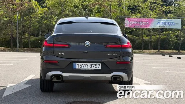 BMW X4 — Фото автомобиля 4