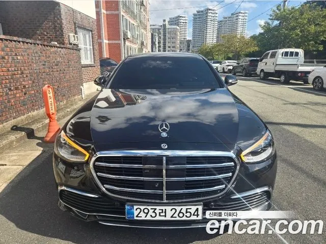 Фотография автомобиля — Mercedes-Benz S-Class W223