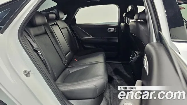 Hyundai Ioniq 6 — Фото автомобиля 17