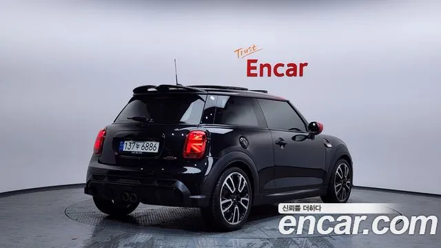 Mini Cooper — Фото автомобиля 2