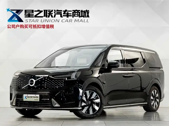 Фотография автомобиля — Volvo EM90